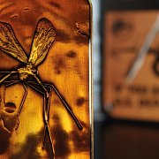 Jurský park Ingot Mosquito v limitované edici Amber